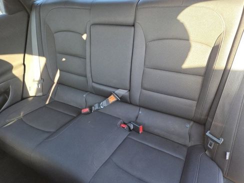 Used 2023 Chevrolet Malibu LT image 14