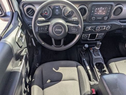 Used 2021 Jeep Gladiator Sport w/ Trailer Tow Package image 11