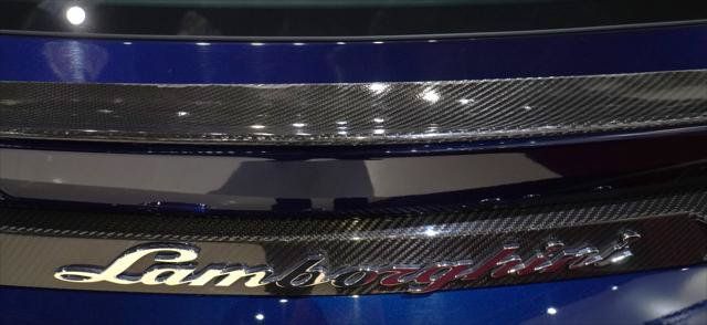 Used 2020 Lamborghini Urus AWD/4WD image 10