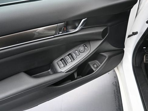 Certified 2022 Honda Accord Sport image 23