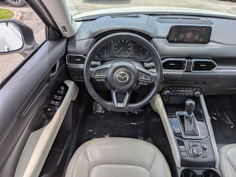 Used 2019 MAZDA CX-5 Grand Touring w/ GT Premium Package FWD image 17