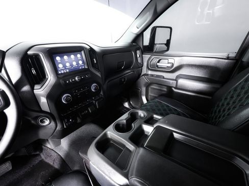 Used 2024 Chevrolet Silverado 2500 Custom w/ Custom Value Package AWD/4WD image 38