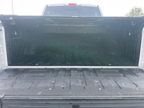 Used 2018 Ford F150 Platinum w/ Equipment Group 701A Luxury AWD/4WD image 32