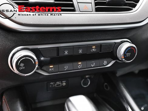 Used 2023 Nissan Altima 2.5 SR AWD/4WD image 19