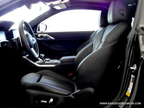 Used 2021 BMW 430i Coupe w/ M Sport Package RWD image 29