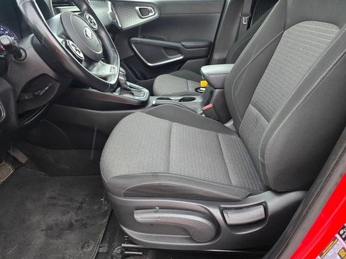 Used 2020 Kia Soul GT-Line w/ GT 2.0L Power Sunroof Package FWD image 10