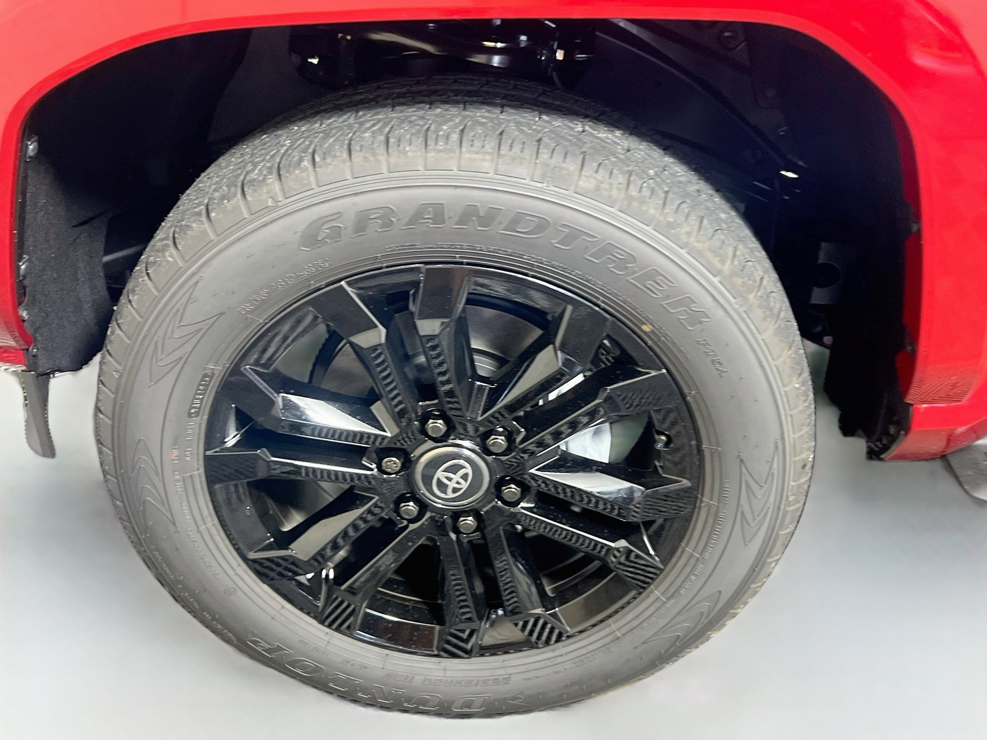 New 2026 Toyota 4Runner Platinum AWD/4WD image 13