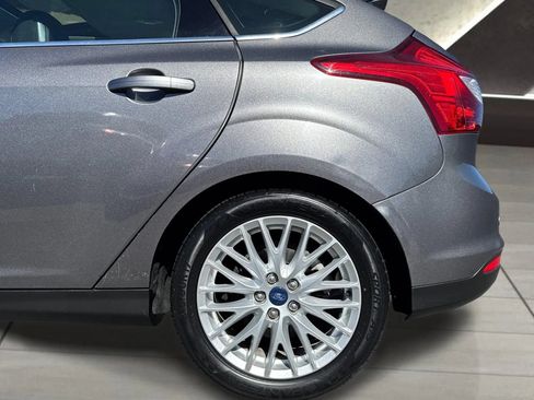 Used 2012 Ford Focus SEL FWD image 63