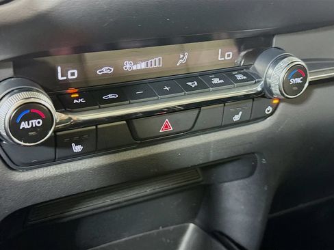 Used 2024 MAZDA CX-30 AWD 2.5 S w/ Preferred Package image 18