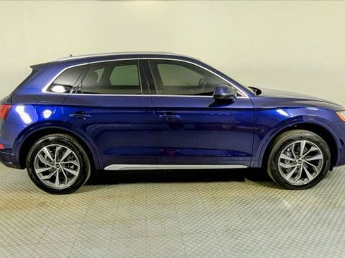 Used 2023 Audi Q5 2.0T Premium w/ Convenience Package AWD/4WD image 8