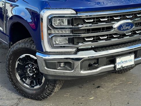 Used 2026 Ford F250 Lariat w/ Tremor Off-Road Package image 3