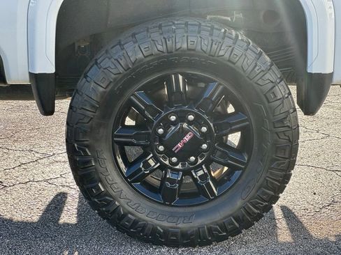 Used 2024 GMC Sierra 2500 AT4 w/ AT4 Preferred Package image 37
