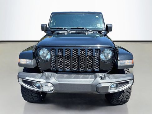Used 2022 Jeep Gladiator Sport AWD/4WD image 2