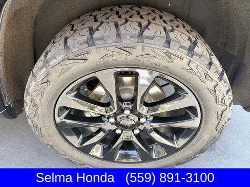 Used 2019 Jeep Grand Cherokee Altitude RWD image 23