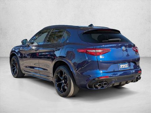 Used 2020 Alfa Romeo Stelvio Quadrifoglio image 8