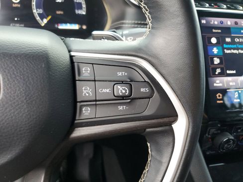 Used 2021 Jeep Grand Cherokee L Limited image 24