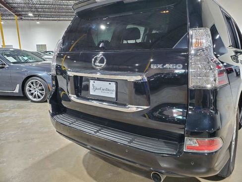 Used 2014 Lexus GX 460 image 49