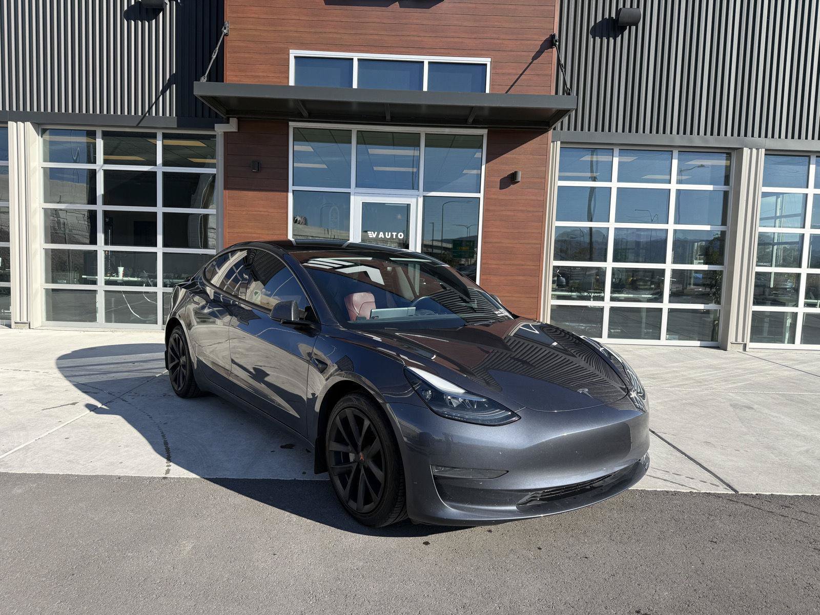 Used 2023 Tesla Model 3 Standard Range RWD image 2