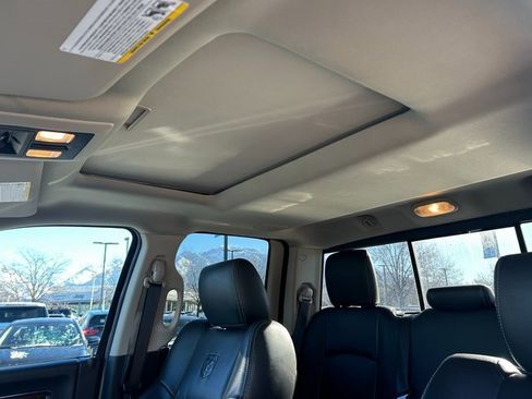 Used 2012 RAM 1500 Laramie image 29