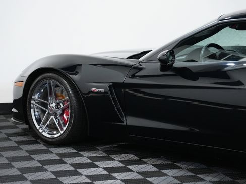 Used 2008 Chevrolet Corvette Z06 w/ Preferred Equipment Group image 18