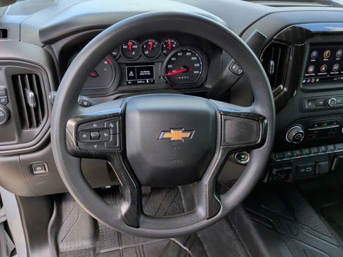 Used 2024 Chevrolet Silverado 1500 Custom image 16