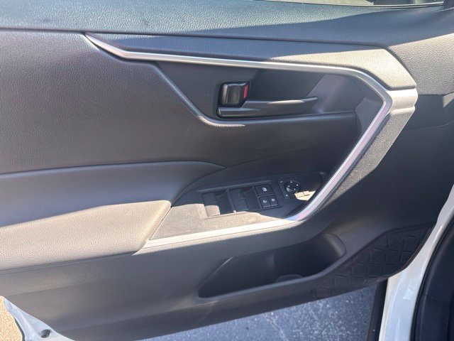 Used 2025 Toyota RAV4 LE FWD image 26