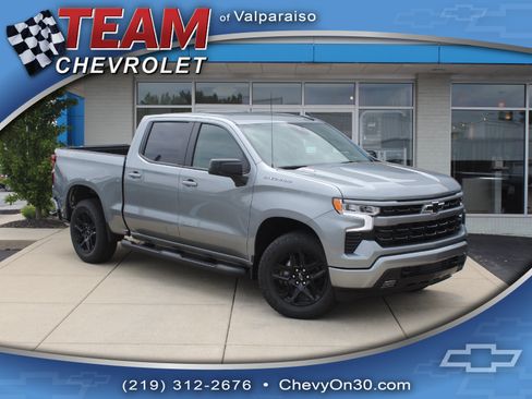 New 2026 Chevrolet Silverado 1500 RST w/ RST Select Package AWD/4WD image 1
