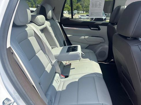 Used 2026 GMC Terrain Denali AWD/4WD image 27
