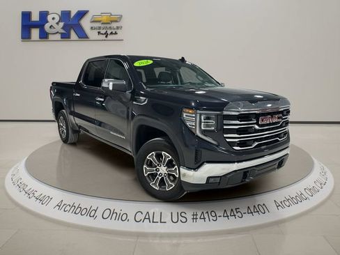 Used 2026 GMC Sierra 1500 SLT AWD/4WD image 1