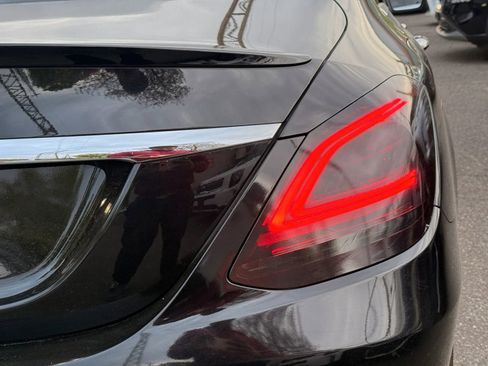Used 2019 Mercedes-Benz C 300 Sedan w/ Premium Package image 34