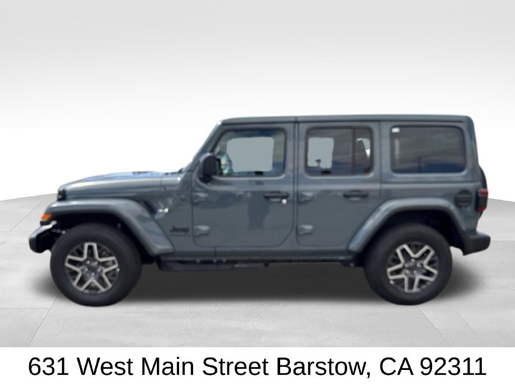 Used 2026 Jeep Wrangler Unlimited Sahara AWD/4WD image 7