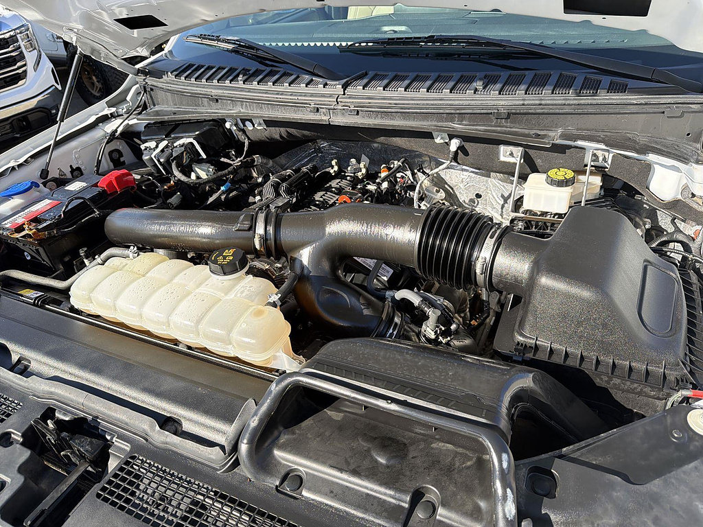 Used 2024 Ford Expedition Limited RWD image 23