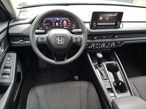 Certified 2025 Honda Accord SE image 12