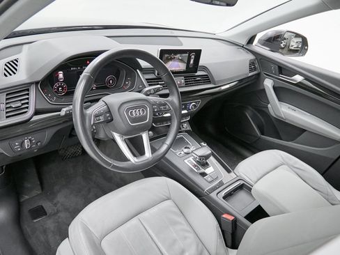 Used 2018 Audi Q5 2.0T Premium Plus w/ Premium Plus Package image 13