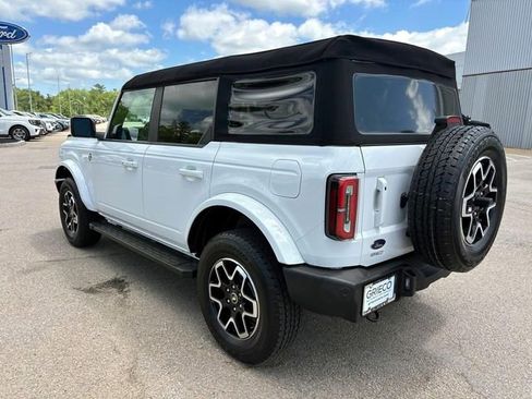 Used 2024 Ford Bronco Outer Banks AWD/4WD image 5