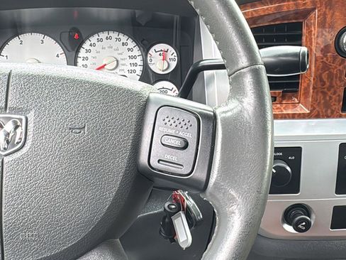 Used 2006 Dodge Ram 2500 Truck Laramie image 16