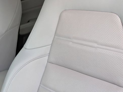 Used 2019 Honda CR-V EX-L image 17