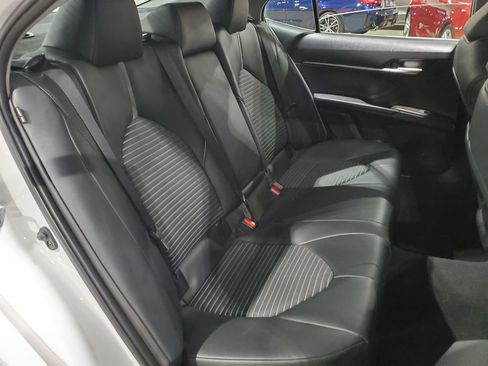 Used 2024 Toyota Camry SE FWD image 19