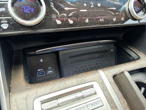 Used 2022 Genesis GV80 2.5T w/ Prestige Package 05 image 56