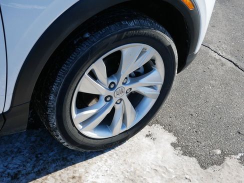 Used 2025 Buick Encore GX Preferred image 9