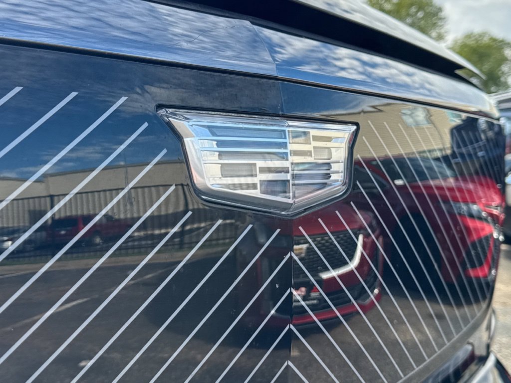 Used 2026 Cadillac Vistiq Platinum w/ LPO, Floor Liner Package AWD/4WD image 59