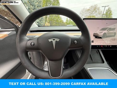 Used 2024 Tesla Model Y Long Range AWD/4WD image 16