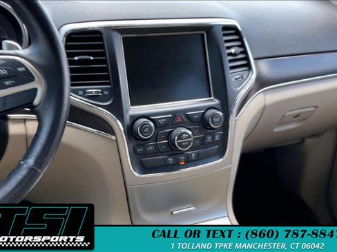 Used 2014 Jeep Grand Cherokee Limited AWD/4WD image 6