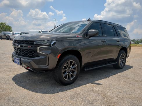 Used 2021 Chevrolet Tahoe Z71 AWD/4WD image 6