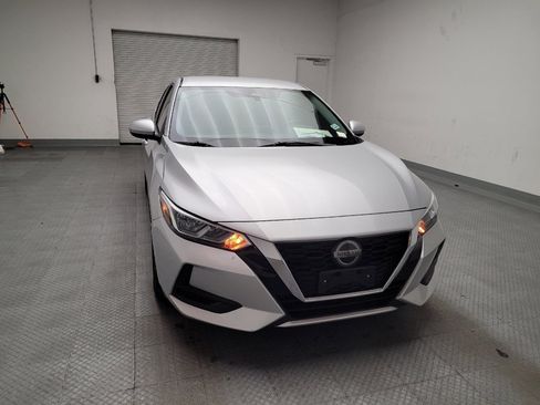 Used 2021 Nissan Sentra SV image 14