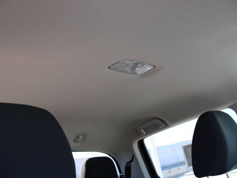 Used 2019 Toyota Tacoma SR5 image 19