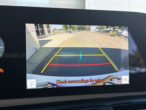 Used 2024 Lexus ES 350 w/ Accessory Package (Z1) FWD image 24