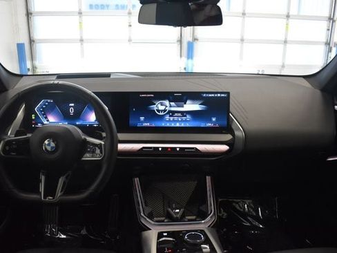 Used 2025 BMW X3 xDrive30i AWD/4WD image 5