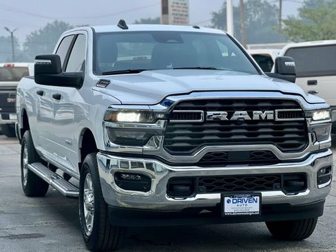 Used 2026 RAM 2500 Big Horn AWD/4WD image 37