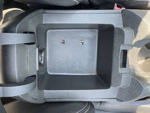 Used 2011 Chevrolet Camaro SS RWD image 17